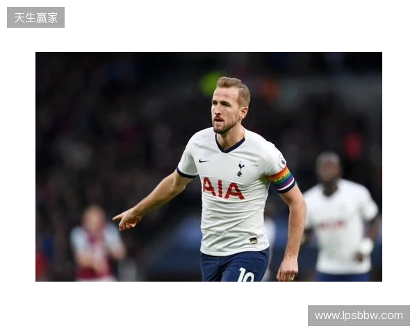 欧洲金靴最新排名:凯恩、姆巴佩、哈兰德前3,上田绮世上榜 欧洲金靴最新排名:凯恩、姆巴佩、哈兰德前3,上田绮世上榜