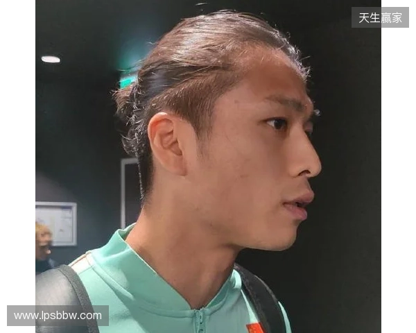 张玉宁:希望未来如果因实力不济输球的话,大家也能对我们包容